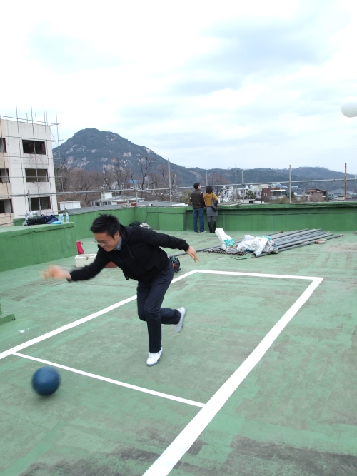 Shiu Jin & Joungmin Yi_Bowling for Okin